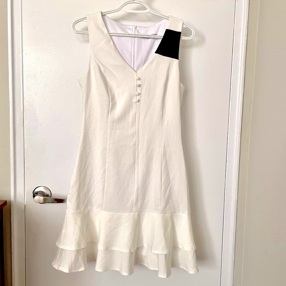 Off white dress knee length size M - Picture 4 of 6